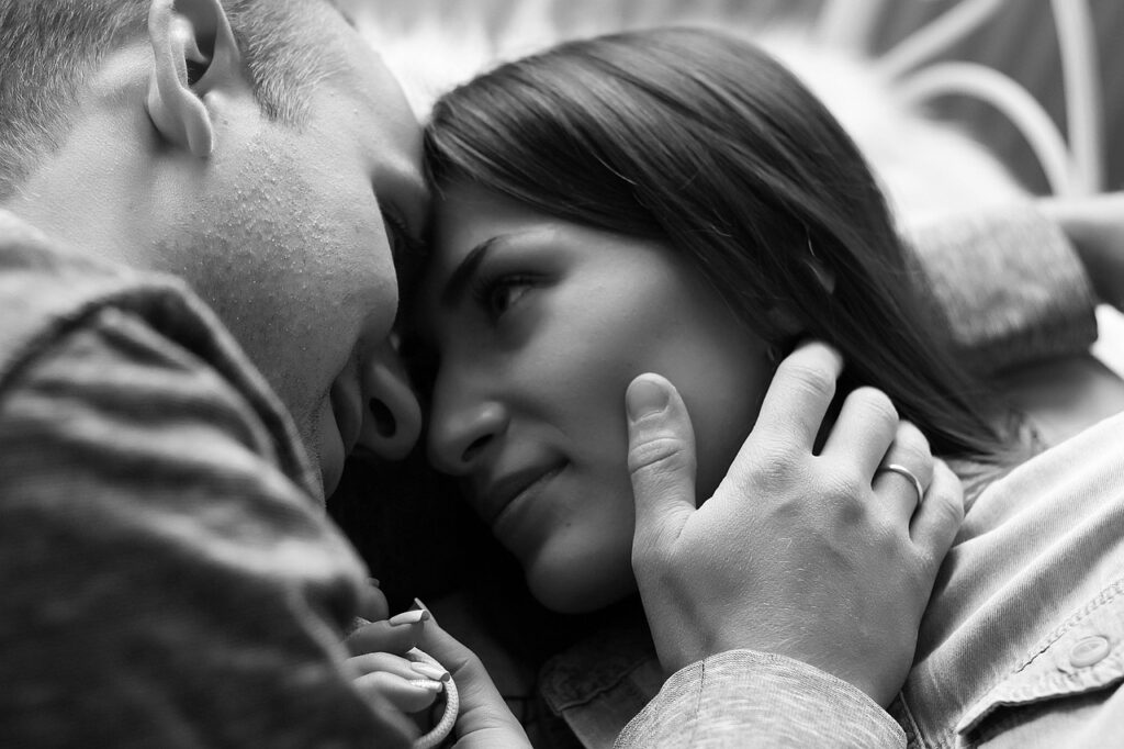How to Know if a Person Truly Loves You